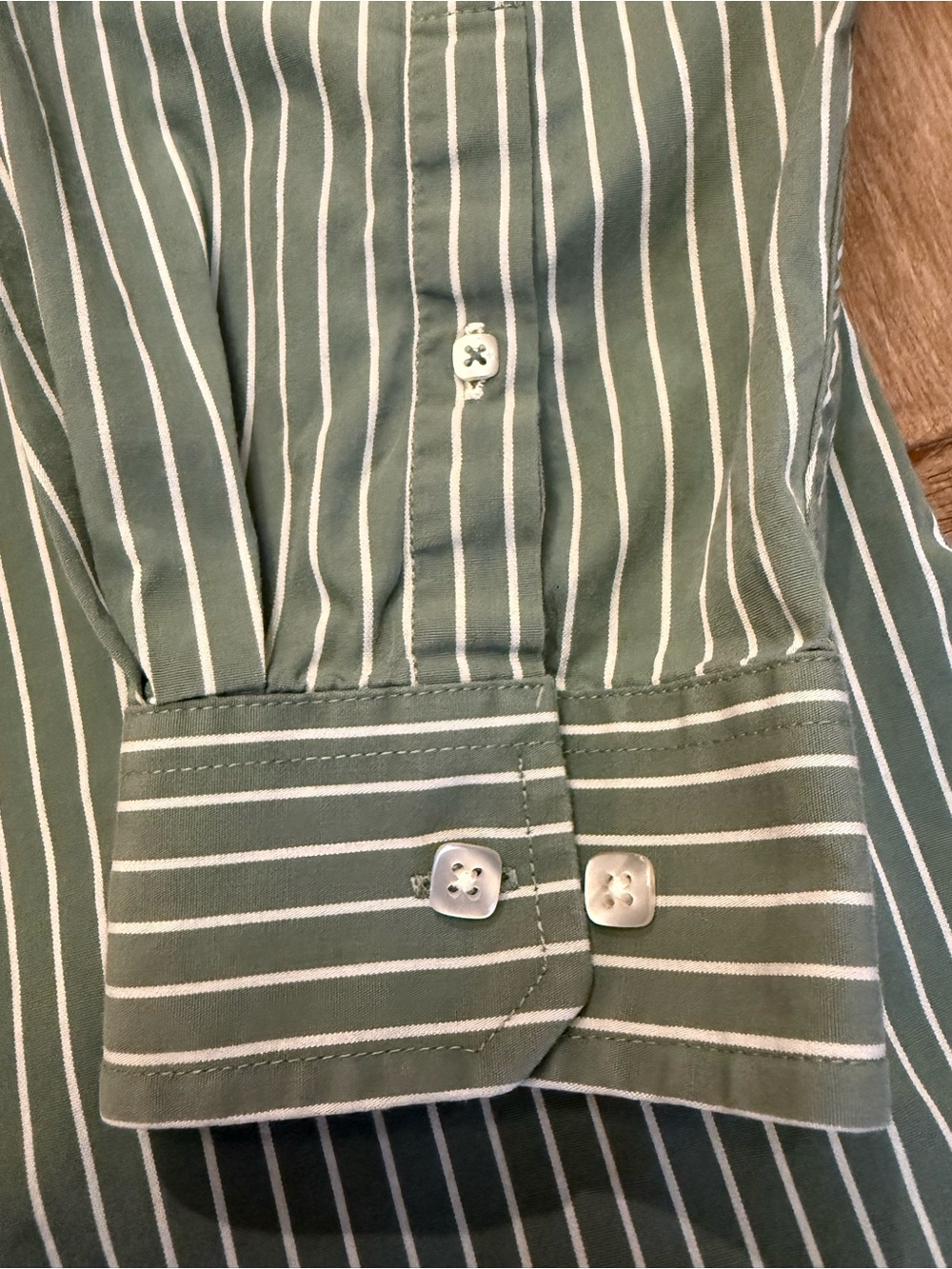 Cinch Mens Olive Green & White Striped Button-Down Shirt - Picture 6 of 6